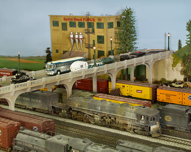 Trackside Model Railroading HO scale