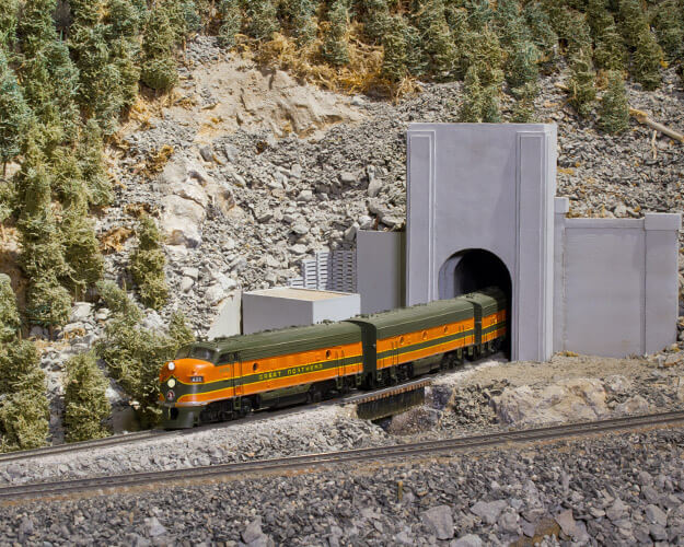 Trackside Model Railroading HO scale