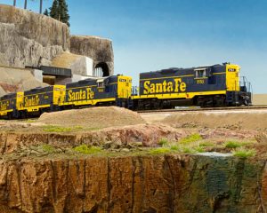 Santa Fe Model Train in HO Scale